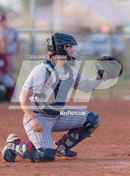 Thumbnail 3 in Mountain View vs Virgin Valley (Cactus Classic Tournament Championship) photogallery.