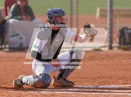 Thumbnail 2 in Mountain View vs Virgin Valley (Cactus Classic Tournament Championship) photogallery.