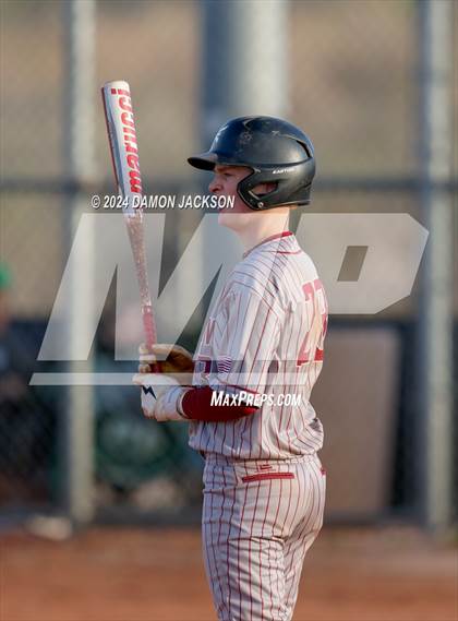 Thumbnail 1 in Mountain View vs Virgin Valley (Cactus Classic Tournament Championship) photogallery.