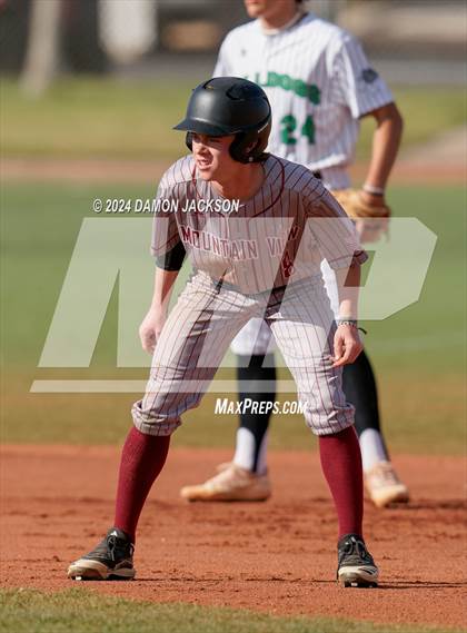 Thumbnail 2 in Mountain View vs Virgin Valley (Cactus Classic Tournament Championship) photogallery.