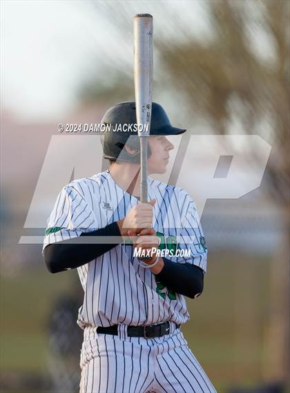 Thumbnail 1 in Mountain View vs Virgin Valley (Cactus Classic Tournament Championship) photogallery.