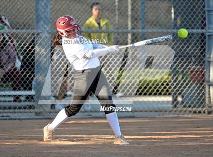 Thumbnail 2 in El Modena @ Huntington Beach photogallery.