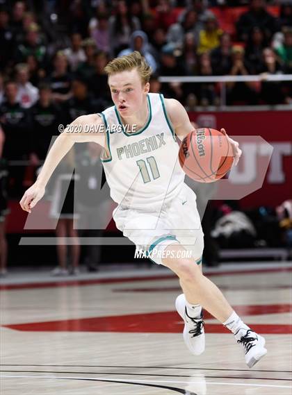 Thumbnail 2 in Provo vs. Farmington (UHSAA 5A Quarterfinal) photogallery.