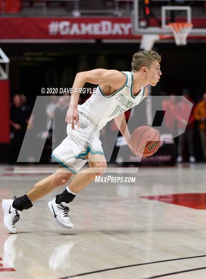 Thumbnail 1 in Provo vs. Farmington (UHSAA 5A Quarterfinal) photogallery.