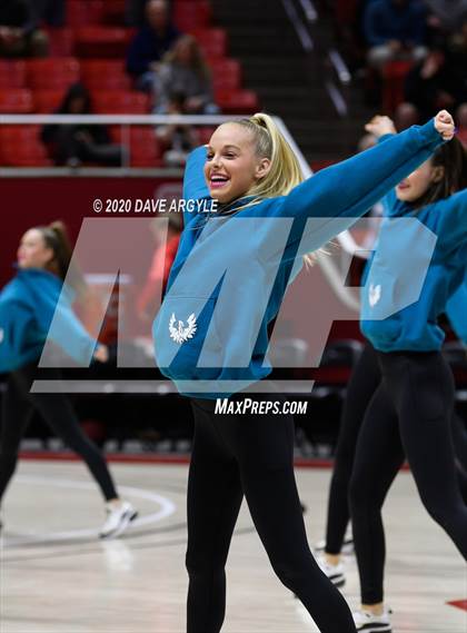 Thumbnail 3 in Provo vs. Farmington (UHSAA 5A Quarterfinal) photogallery.