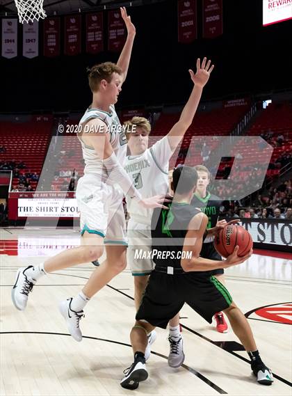 Thumbnail 3 in Provo vs. Farmington (UHSAA 5A Quarterfinal) photogallery.