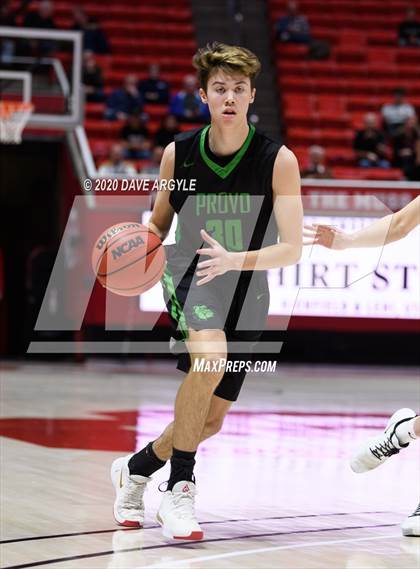 Thumbnail 2 in Provo vs. Farmington (UHSAA 5A Quarterfinal) photogallery.