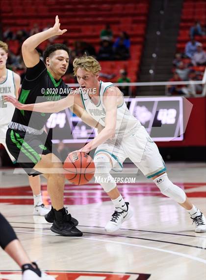 Thumbnail 1 in Provo vs. Farmington (UHSAA 5A Quarterfinal) photogallery.