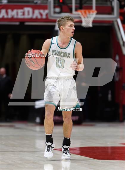 Thumbnail 3 in Provo vs. Farmington (UHSAA 5A Quarterfinal) photogallery.