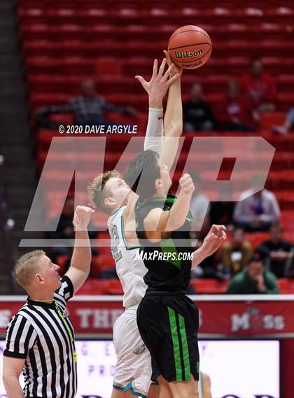Thumbnail 1 in Provo vs. Farmington (UHSAA 5A Quarterfinal) photogallery.