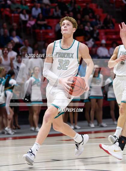 Thumbnail 1 in Provo vs. Farmington (UHSAA 5A Quarterfinal) photogallery.