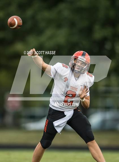 Thumbnail 3 in Fenton @ East Lansing photogallery.