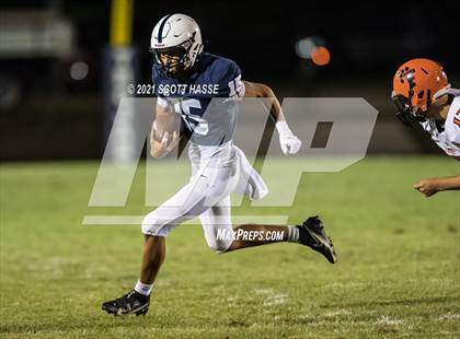 Thumbnail 3 in Fenton @ East Lansing photogallery.