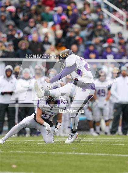 Thumbnail 3 in Blue Springs @ Rockhurst (MSHSAA Class 6 Semifinal) photogallery.