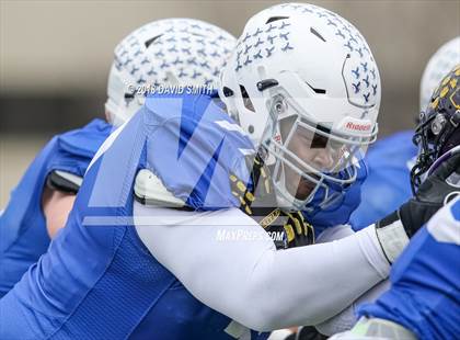Thumbnail 1 in Blue Springs @ Rockhurst (MSHSAA Class 6 Semifinal) photogallery.