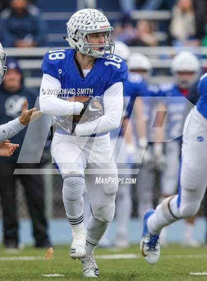 Thumbnail 1 in Blue Springs @ Rockhurst (MSHSAA Class 6 Semifinal) photogallery.