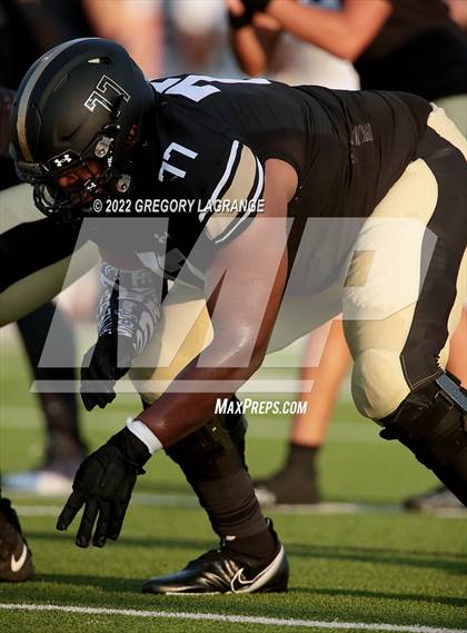 Thumbnail 3 in Flower Mound vs Fossil Ridge photogallery.