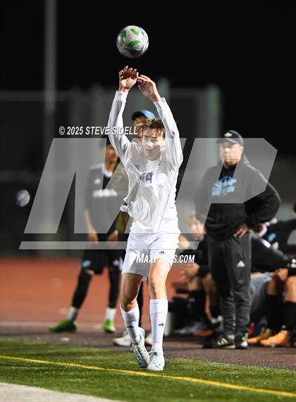 Thumbnail 2 in San Diego vs. Pacific Ridge photogallery.