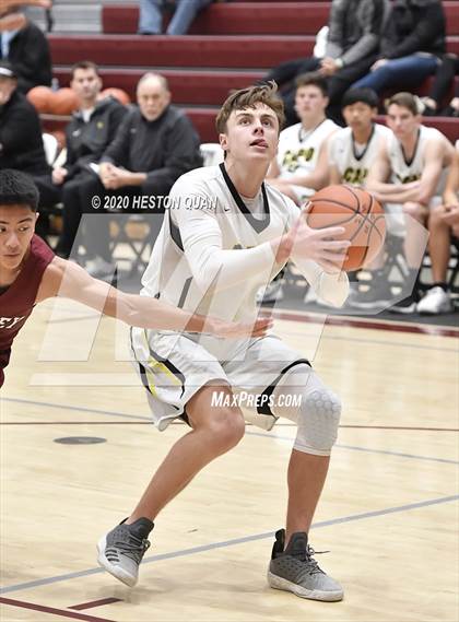 Thumbnail 3 in Capistrano Valley vs. Downey (Rancho Mirage Holiday Invitational) photogallery.