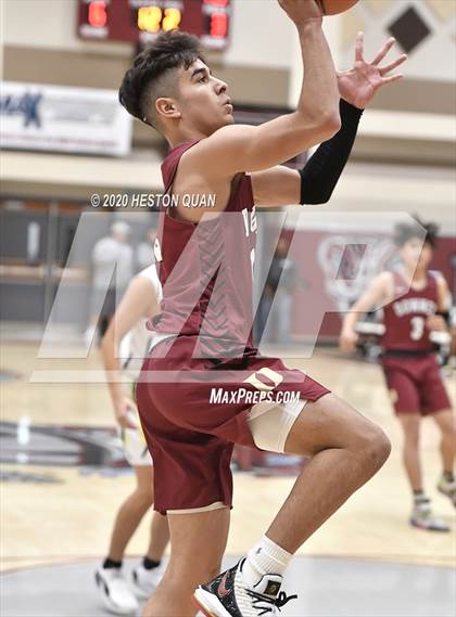 Thumbnail 3 in Capistrano Valley vs. Downey (Rancho Mirage Holiday Invitational) photogallery.