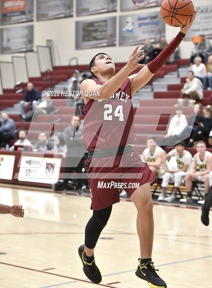 Thumbnail 2 in Capistrano Valley vs. Downey (Rancho Mirage Holiday Invitational) photogallery.