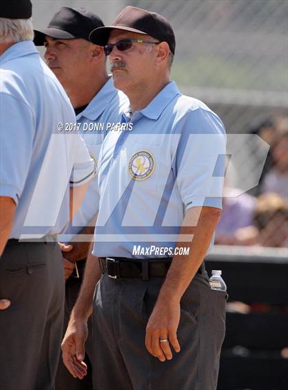Thumbnail 2 in St. John Bosco vs. Etiwanda (CIF SS Division 2 Semifinal) photogallery.