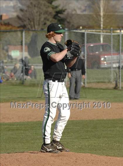 Thumbnail 1 in Wasco @ Tehachapi photogallery.