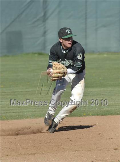 Thumbnail 2 in Wasco @ Tehachapi photogallery.