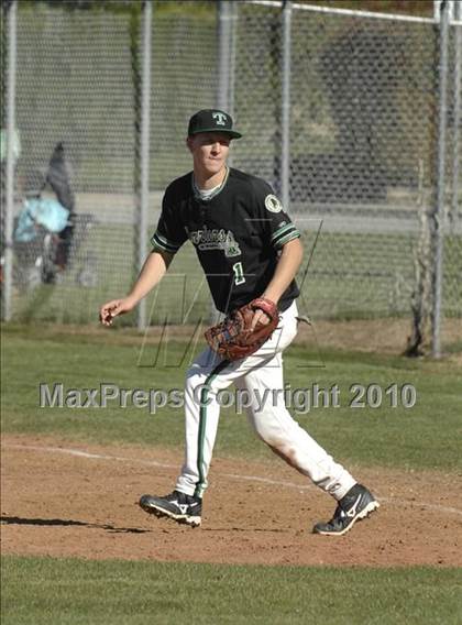 Thumbnail 2 in Wasco @ Tehachapi photogallery.