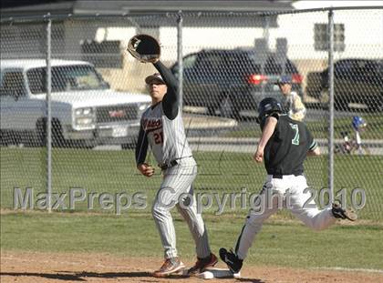 Thumbnail 1 in Wasco @ Tehachapi photogallery.