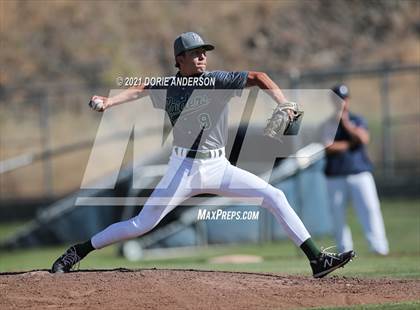 Thumbnail 3 in Rio Americano @ Vista del Lago photogallery.