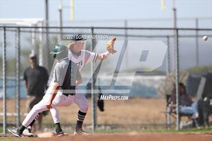 Thumbnail 2 in Rio Americano @ Vista del Lago photogallery.