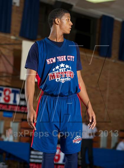 Thumbnail 2 in Long Island vs New York City (Metro All-Star Game) photogallery.