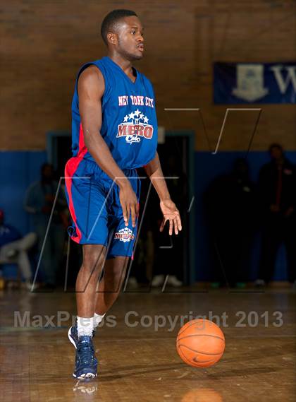 Thumbnail 3 in Long Island vs New York City (Metro All-Star Game) photogallery.