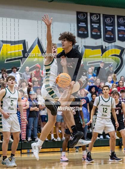 Thumbnail 2 in Mountain Vista vs. Fairview (CHSAA 6A - 1st Round) photogallery.