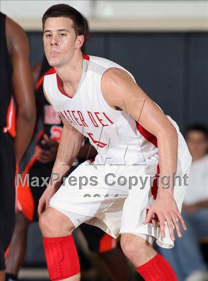 Thumbnail 2 in Mater Dei vs Lake Wales (City of Palms Classic) photogallery.