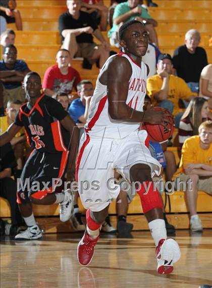 Thumbnail 1 in Mater Dei vs Lake Wales (City of Palms Classic) photogallery.