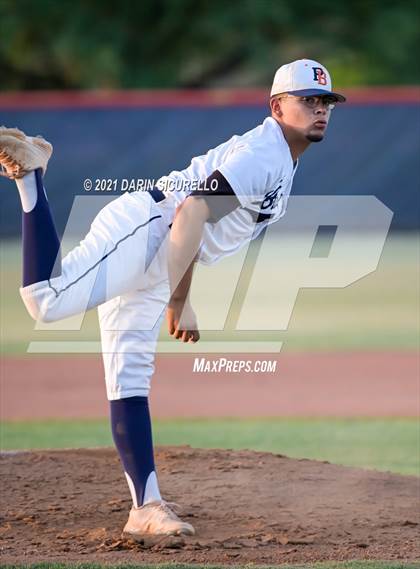 Thumbnail 3 in Vista Grande vs Poston Butte (AIA 4A Quarterfinals) photogallery.