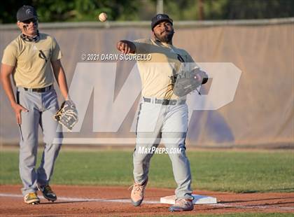 Thumbnail 2 in Vista Grande vs Poston Butte (AIA 4A Quarterfinals) photogallery.
