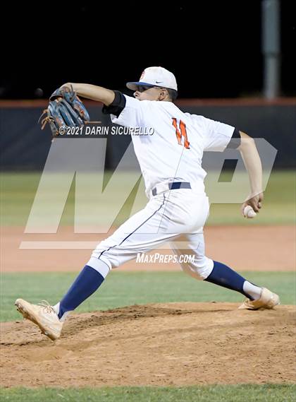 Thumbnail 3 in Vista Grande vs Poston Butte (AIA 4A Quarterfinals) photogallery.