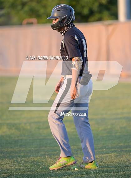 Thumbnail 1 in Vista Grande vs Poston Butte (AIA 4A Quarterfinals) photogallery.