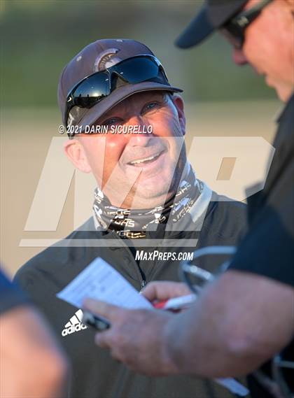 Thumbnail 1 in Vista Grande vs Poston Butte (AIA 4A Quarterfinals) photogallery.