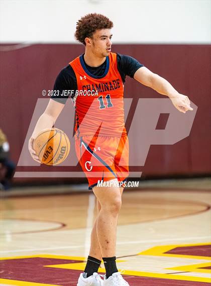 Thumbnail 1 in Chaminade vs. Ventura photogallery.