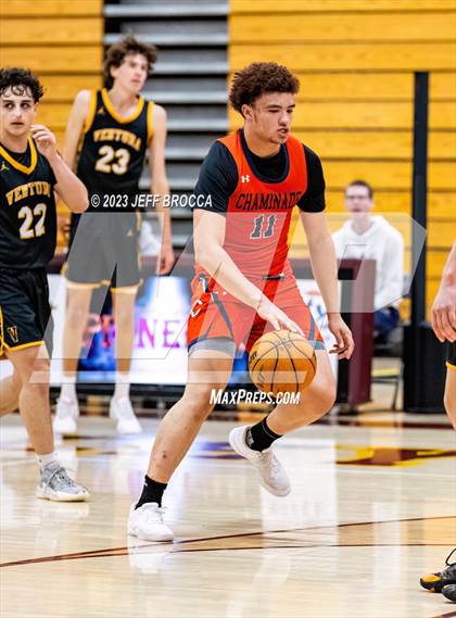 Thumbnail 3 in Chaminade vs. Ventura photogallery.