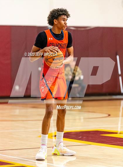 Thumbnail 3 in Chaminade vs. Ventura photogallery.