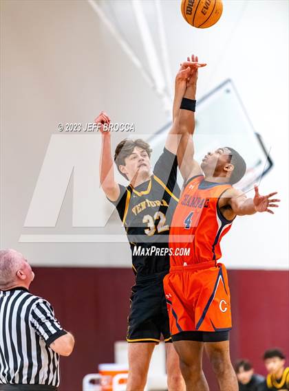 Thumbnail 2 in Chaminade vs. Ventura photogallery.