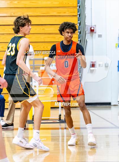 Thumbnail 3 in Chaminade vs. Ventura photogallery.
