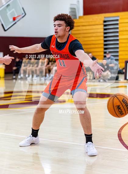 Thumbnail 2 in Chaminade vs. Ventura photogallery.