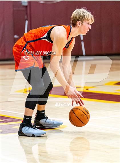 Thumbnail 2 in Chaminade vs. Ventura photogallery.