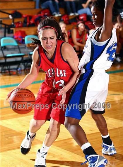 Thumbnail 1 in Clear Lake vs Summit (McDonalds Texas Invitational) photogallery.